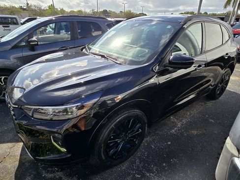 Used 2023 Ford Escape ST-Line Elite image 14