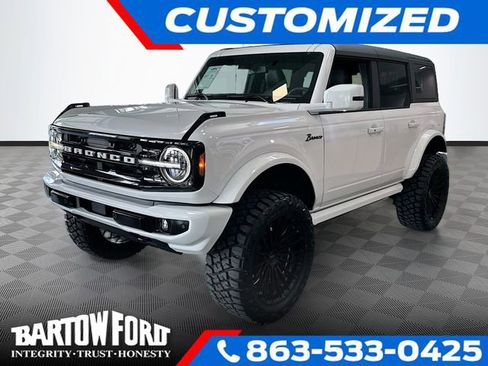 New 2025 Ford Bronco Outer Banks image 1