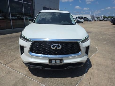 Used 2023 INFINITI QX60 Luxe w/ Performance Audio Package FWD image 4