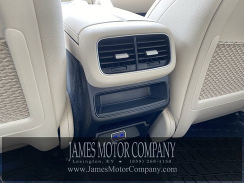 Certified 2026 Mercedes-Benz GLE 350 4MATIC image 18