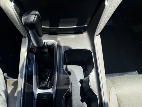 Used 2020 Honda Accord LX image 17