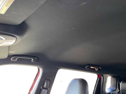 Used 2021 Jeep Compass Latitude image 26