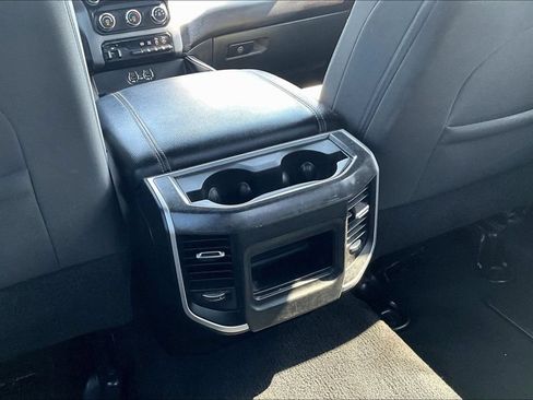 Used 2024 RAM 2500 Big Horn w/ Off Road Package AWD/4WD image 25