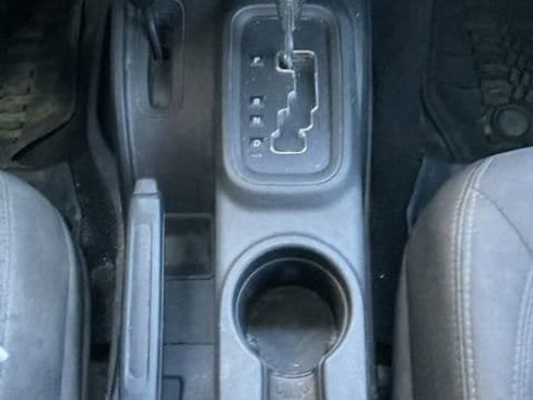 Used 2018 Jeep Wrangler Unlimited Sport AWD/4WD image 18