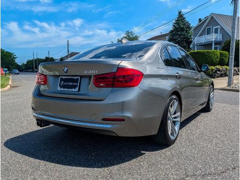Used 2018 BMW 330i Sedan RWD image 5