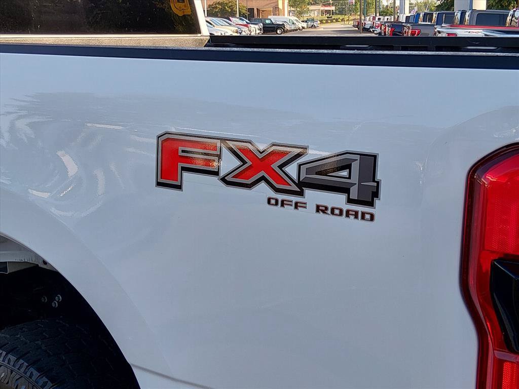 Certified 2023 Ford F250 XL w/ STX Appearance Package AWD/4WD image 17