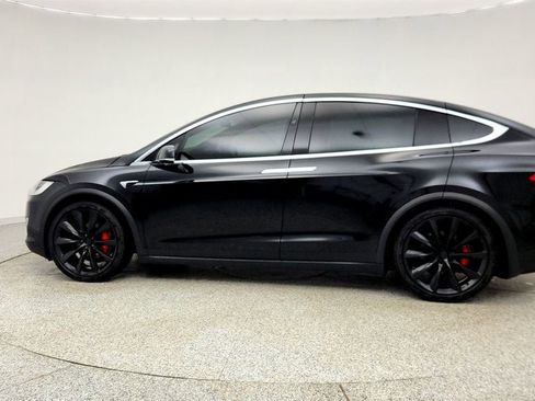 Used 2018 Tesla Model X P100D image 8