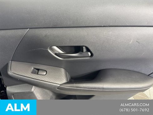 Used 2024 Nissan Sentra SV FWD image 19