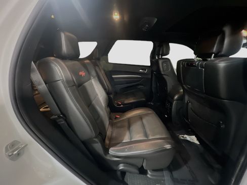 Used 2018 Dodge Durango R/T w/ Technology Group RWD image 22