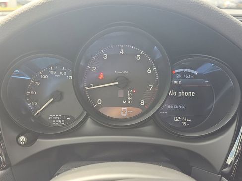 Certified 2022 Porsche Macan AWD/4WD image 15
