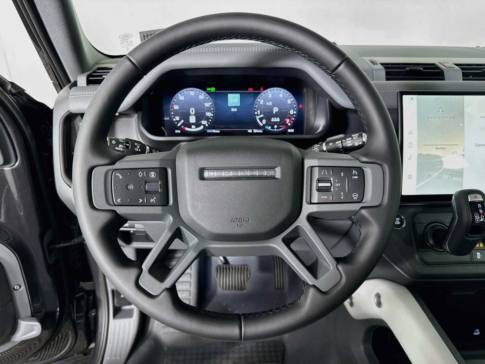 New 2026 Land Rover Defender 110 X-Dynamic SE AWD/4WD image 12