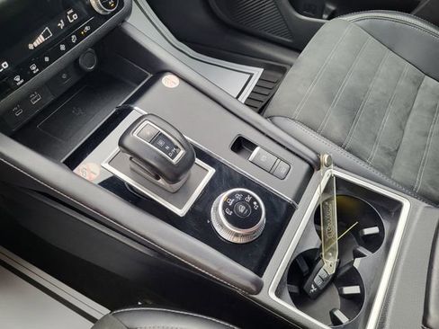 Used 2024 Mitsubishi Outlander SE image 21