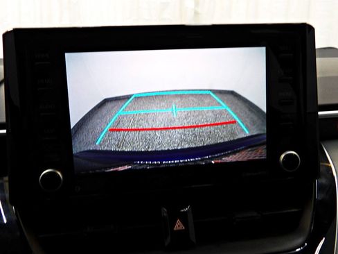 Used 2022 Toyota Corolla SE FWD image 16