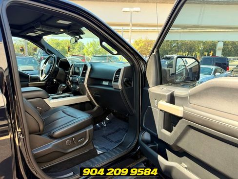 Used 2018 Ford F150 Lariat w/ Equipment Group 502A Luxury AWD/4WD image 33