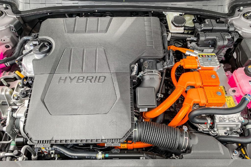 Certified 2026 Hyundai Elantra SEL FWD image 13