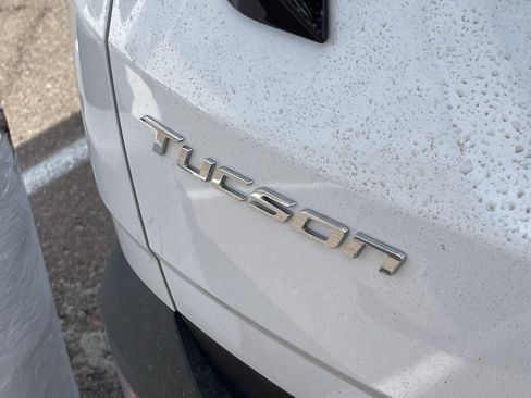 Used 2022 Hyundai Tucson SEL FWD image 5