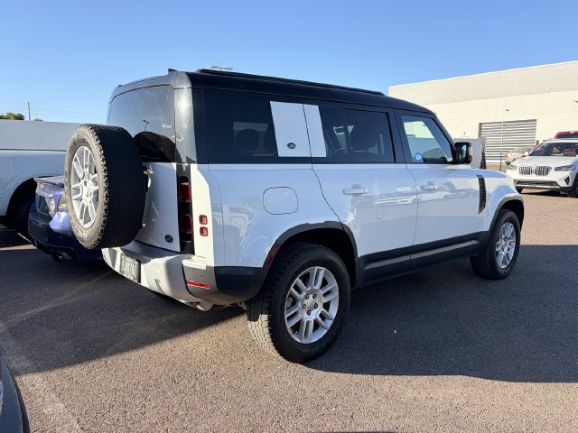 Used 2023 Land Rover Defender 110 S AWD/4WD image 5