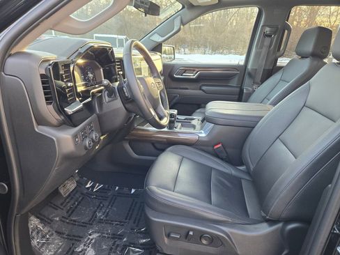 Certified 2024 Chevrolet Silverado 1500 LT Trail Boss w/ LT Trail Boss Premium Package image 21