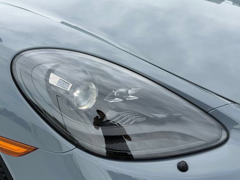 Certified 2023 Porsche 718 Boxster GTS RWD image 12