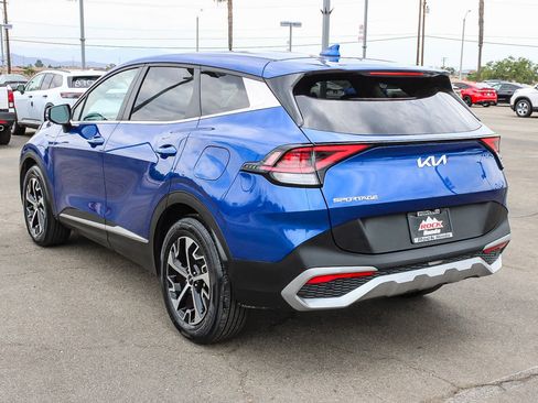 Used 2023 Kia Sportage EX FWD image 8