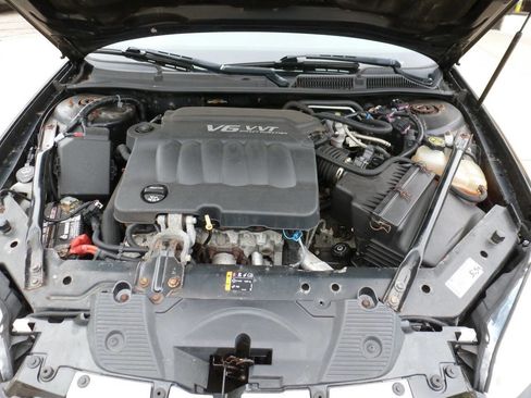 Used 2014 Chevrolet Impala Limited LS image 17