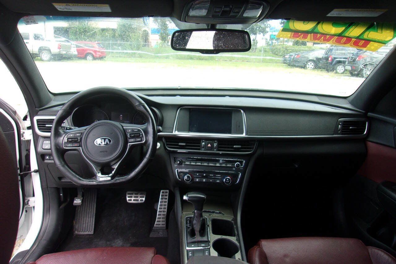 Used 2017 Kia Optima SX w/ Launch Edition Package FWD image 11