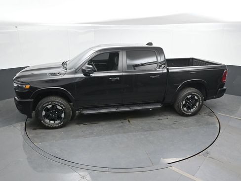 Used 2025 RAM 1500 Big Horn AWD/4WD image 31