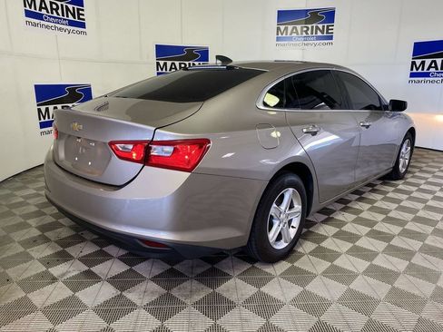 Used 2022 Chevrolet Malibu LS w/ LPO, Floor Liner Package FWD image 16
