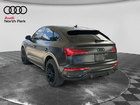 Used 2021 Audi Q5 2.0T Premium w/ Convenience Package AWD/4WD image 3