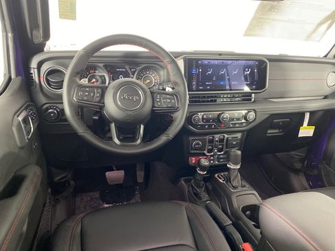 New 2026 Jeep Wrangler Unlimited Rubicon 392 image 18