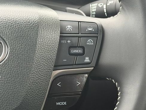 Certified 2025 Toyota Camry SE FWD image 27