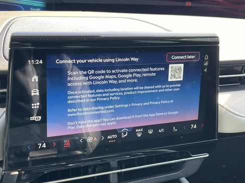 Used 2025 Lincoln Nautilus Reserve image 25