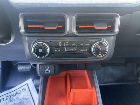 Used 2024 Ford Maverick XLT image 17