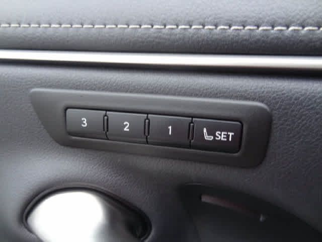 Used 2020 Lexus ES 300h w/ Accessory Package FWD image 15