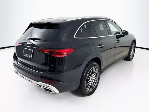 Used 2026 Mercedes-Benz GLC 300 image 8