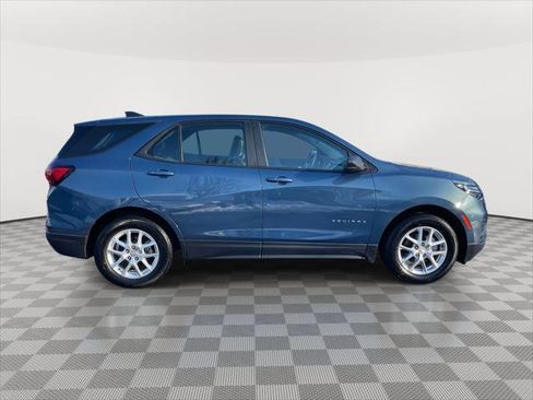 Used 2024 Chevrolet Equinox LS image 8