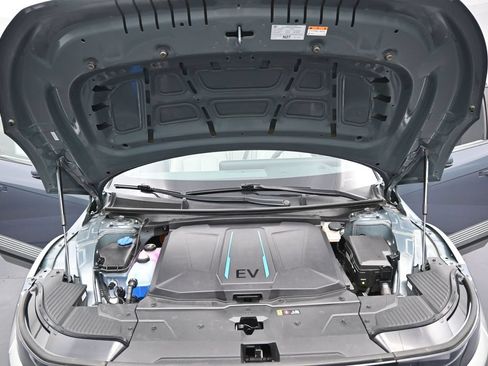Used 2024 Hyundai Ioniq 5 Limited RWD image 38