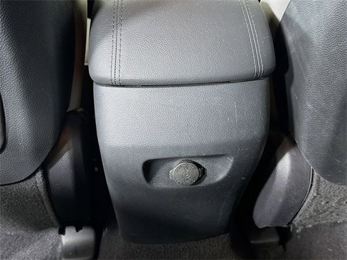 Used 2017 Hyundai Santa Fe Sport w/ Cargo Package image 25