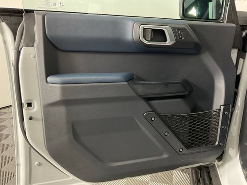 New 2026 Ford Bronco Heritage Edition AWD/4WD image 11