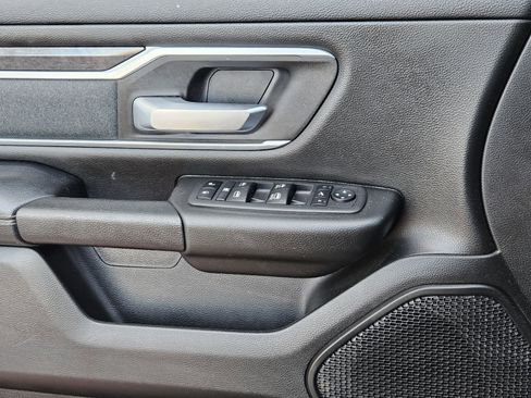 Used 2023 RAM 1500 Lone Star image 29