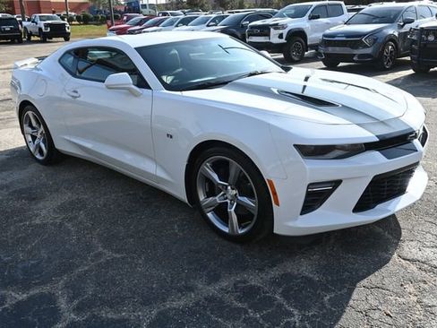Used 2016 Chevrolet Camaro SS image 7