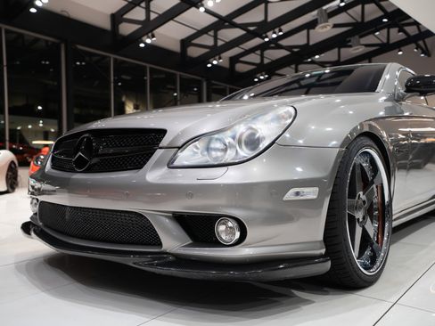 Used 2006 Mercedes-Benz CLS 55 AMG image 48