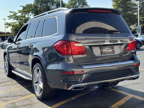 Used 2015 Mercedes-Benz GL 550 4MATIC w/ Accessory Chrome Package image 16