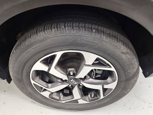 Used 2022 Kia Sportage LX image 10