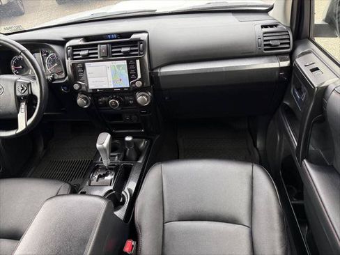 Certified 2023 Toyota 4Runner TRD Off-Road Premium w/ Moonroof Package AWD/4WD image 24