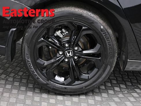 Used 2025 Honda Accord SE image 29