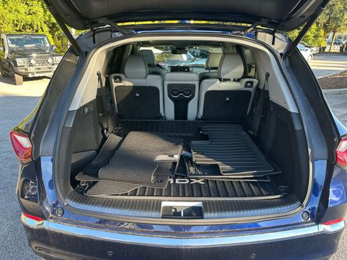 Used 2023 Acura MDX SH-AWD w/ Advance Package image 10