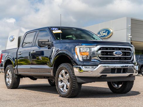 Used 2022 Ford F150 XLT w/ Equipment Group 302A High AWD/4WD image 1