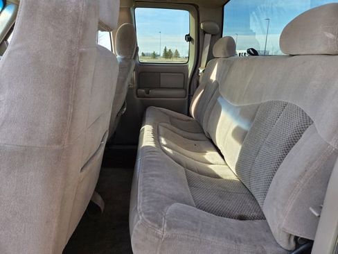 Used 2002 Chevrolet Silverado 1500 LS w/ Off-Road Pkg image 32