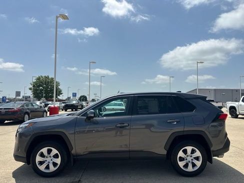 Certified 2025 Toyota RAV4 LE FWD image 5
